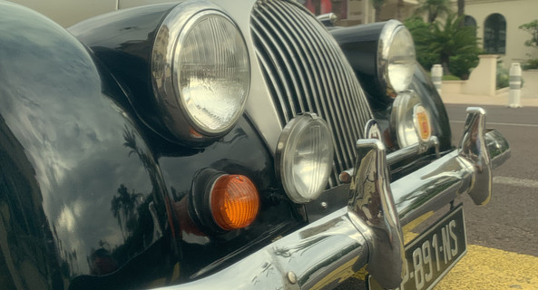 location-MORGAN-Cannes-roadstr