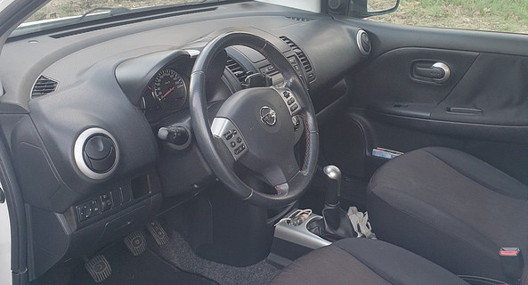 location-NISSAN-Clermont-Ferrand-roadstr