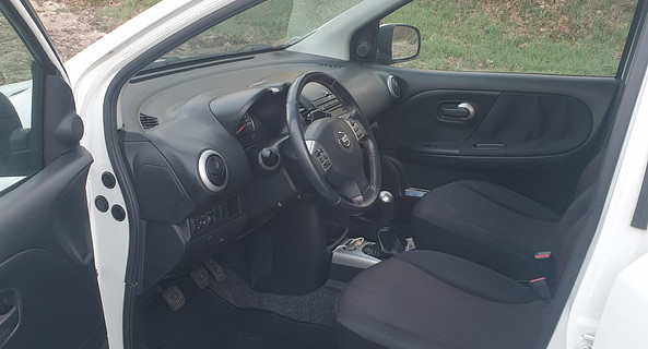 location-NISSAN-Clermont-Ferrand-roadstr