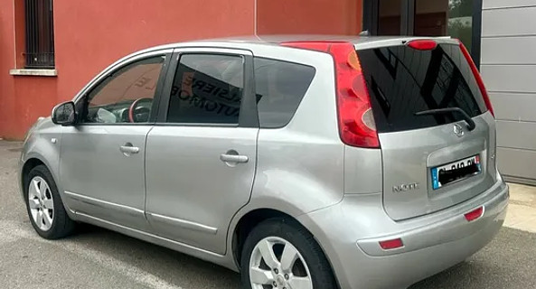 location-NISSAN-Gruissan-roadstr