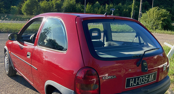 location-OPEL-Chantilly-roadstr