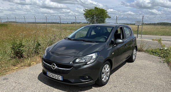 location-OPEL-Meyzieu-roadstr