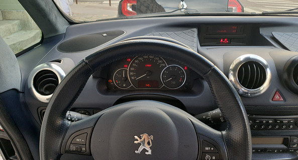 location-PEUGEOT-Versailles-roadstr