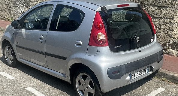 location-PEUGEOT-Saint-Priest-roadstr