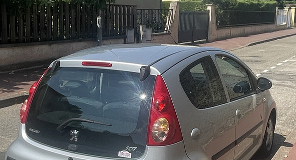 location-PEUGEOT-Saint-Priest-roadstr