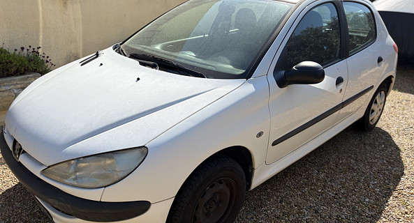 location-PEUGEOT-Berre-l'Étang-roadstr
