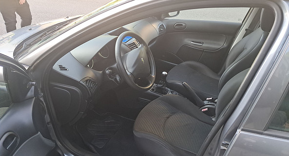 location-PEUGEOT-Torcy-roadstr
