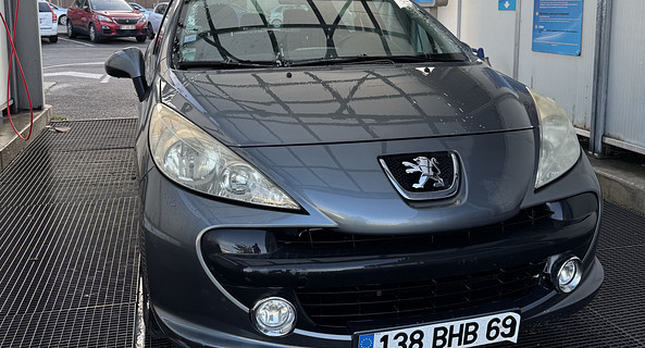location-PEUGEOT-Saint-Étienne-roadstr