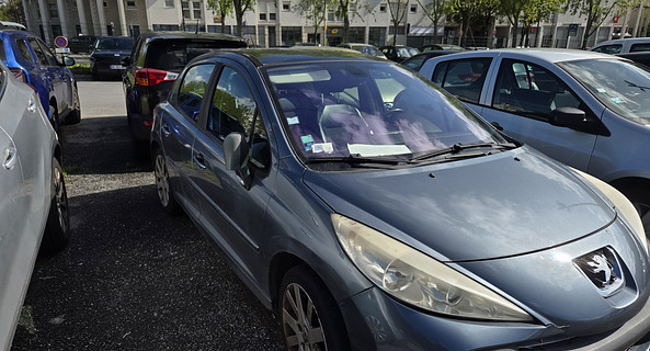location-PEUGEOT-Noisiel-roadstr