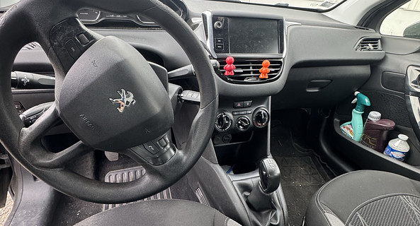 location-PEUGEOT-Saint-Étienne-roadstr