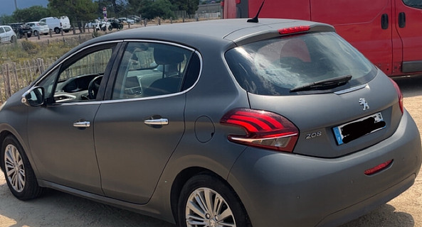 location-PEUGEOT-Ajaccio-roadstr
