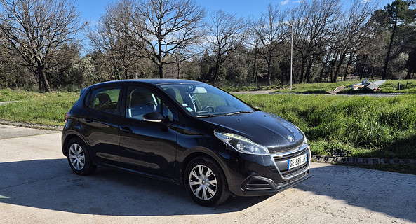 location-PEUGEOT-Garéoult-roadstr