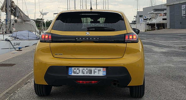 location-PEUGEOT-Perpignan-roadstr