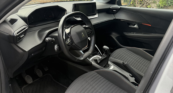location-PEUGEOT-Saint-Ouen-l'Aumône-roadstr