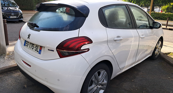 location-PEUGEOT-Torcy-roadstr