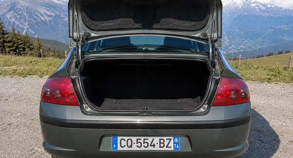 location-PEUGEOT-Annecy-roadstr