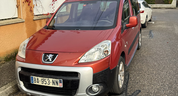 location-PEUGEOT-Vaulx-en-Velin-roadstr