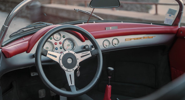 location-PORSCHE-Nice-roadstr