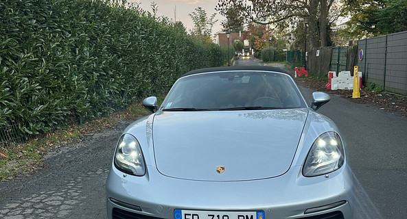 location-PORSCHE-Rueil-Malmaison-roadstr
