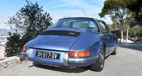 location-PORSCHE-Nice-roadstr