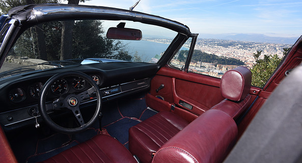location-PORSCHE-Nice-roadstr