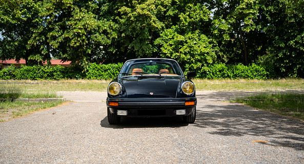 location-PORSCHE-Courbevoie-roadstr