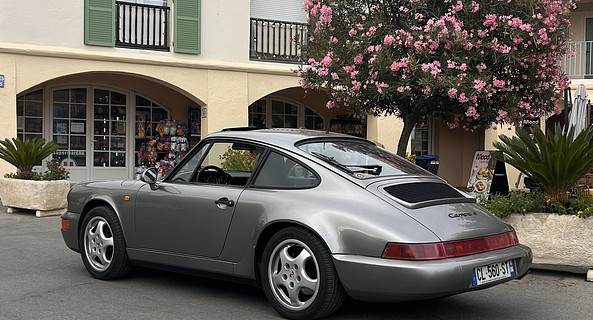 location-PORSCHE-Grimaud-roadstr