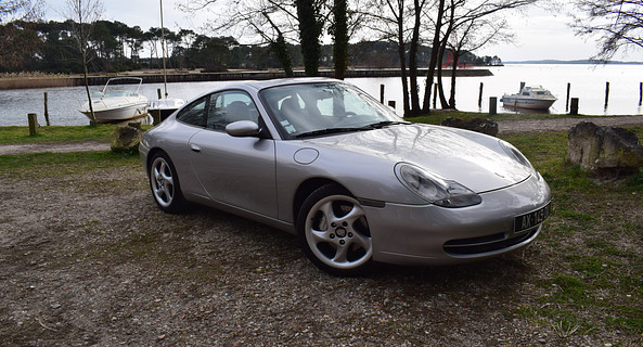 location-PORSCHE-Clichy-roadstr