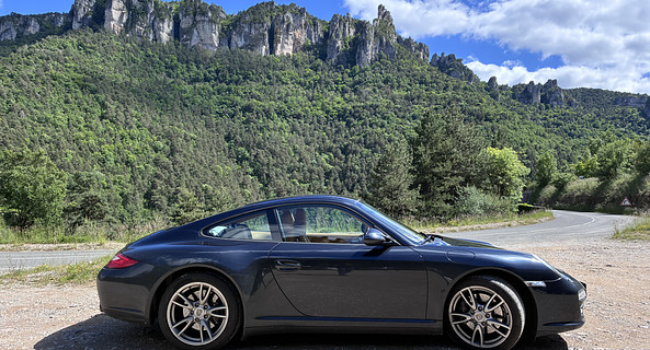 location-PORSCHE-Paris-roadstr