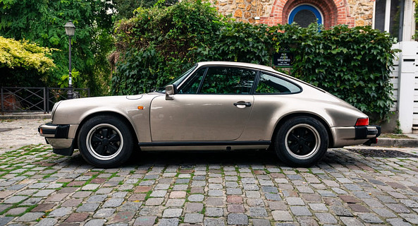 location-PORSCHE-Comps-roadstr