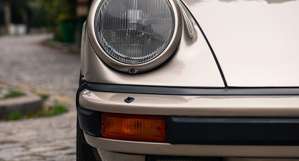 location-PORSCHE-Comps-roadstr