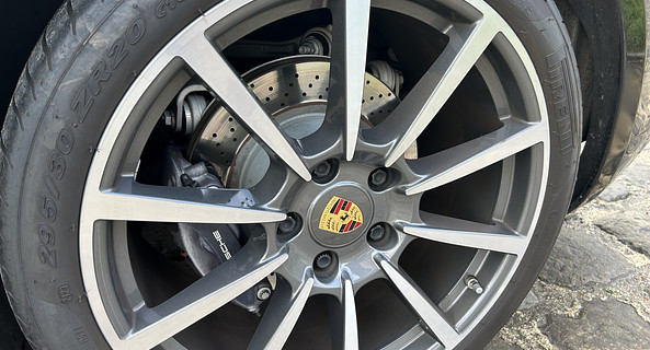 location-PORSCHE-Meudon-roadstr