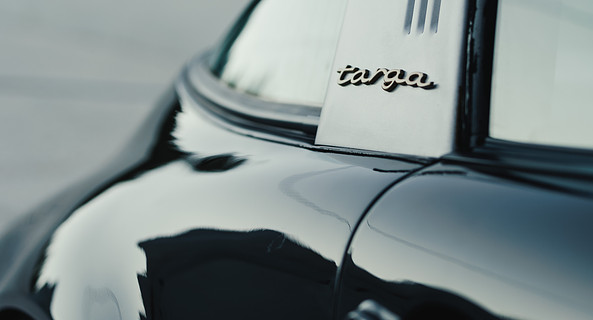 location-PORSCHE-Neuilly-sur-Seine-roadstr