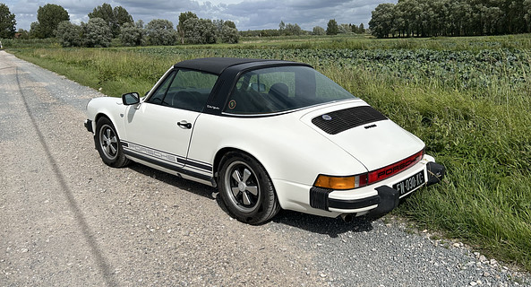 location-PORSCHE-Saint-Omer-roadstr
