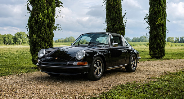 location-PORSCHE-Saint-Avertin-roadstr