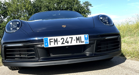 location-PORSCHE-Lyon-roadstr