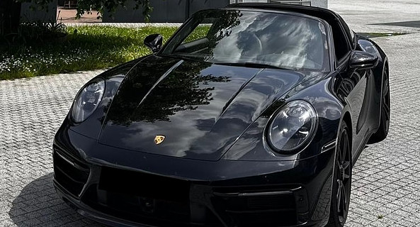location-PORSCHE-Florange-roadstr
