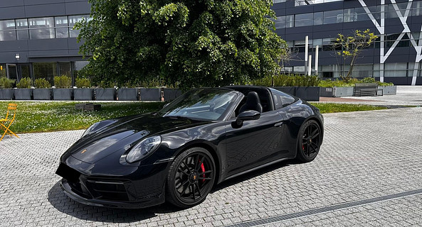 location-PORSCHE-Florange-roadstr