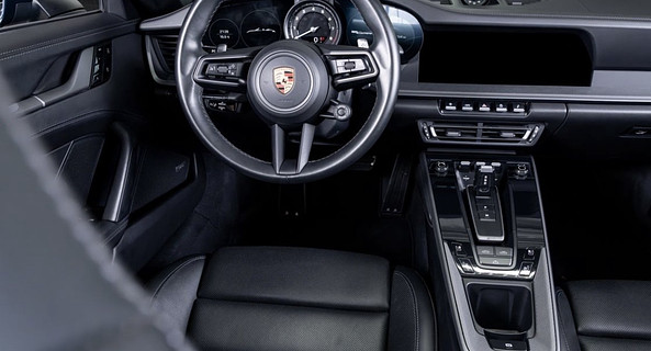 location-PORSCHE-Lyon-roadstr