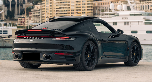 location-PORSCHE-Nice-roadstr