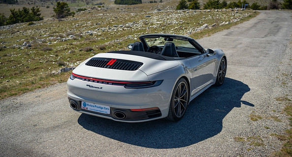 location-PORSCHE-Nice-roadstr