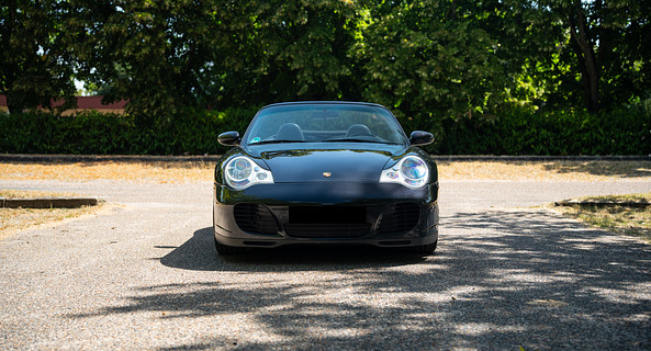 location-PORSCHE-Courbevoie-roadstr