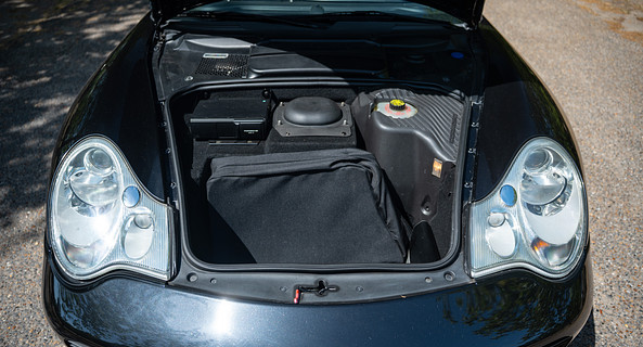 location-PORSCHE-Courbevoie-roadstr