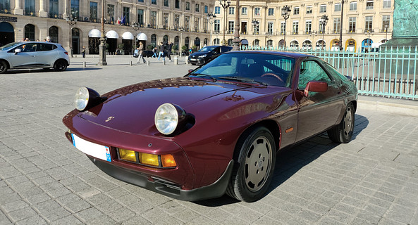 location-PORSCHE-Paris-roadstr