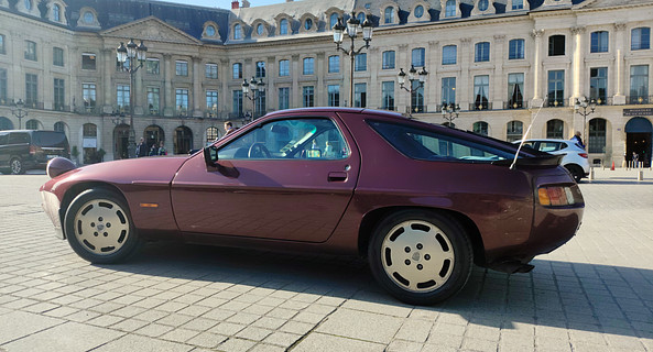 location-PORSCHE-Paris-roadstr
