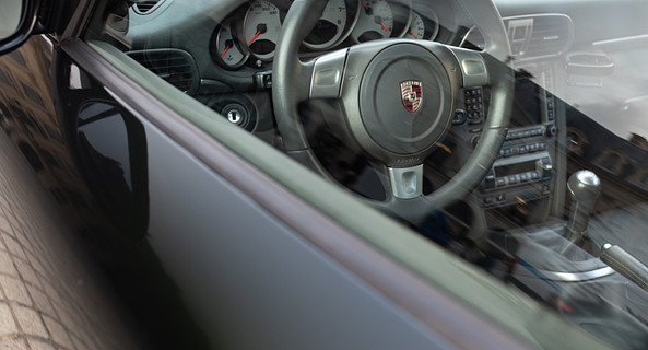 location-PORSCHE-Paris-roadstr
