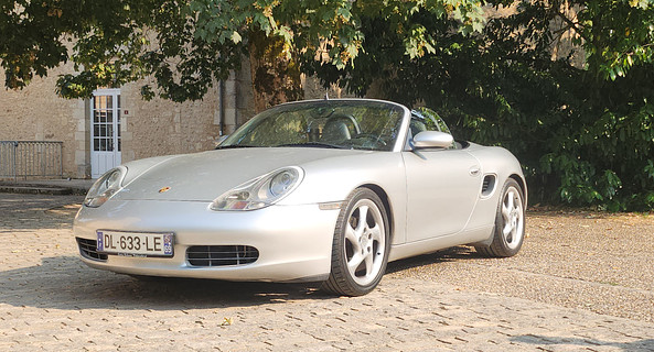 location-PORSCHE-Maillé-roadstr