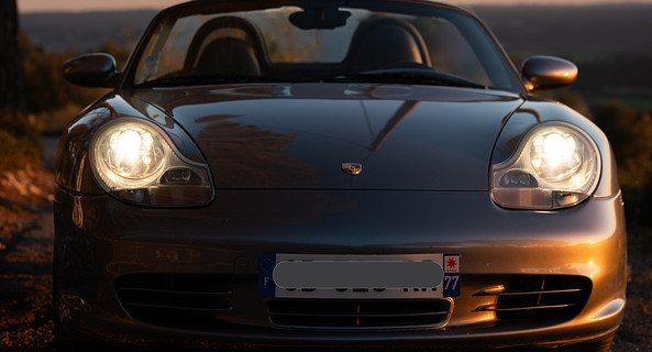 location-PORSCHE-Aix-en-Provence-roadstr