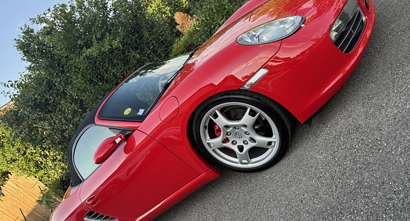 location-PORSCHE-Pusignan-roadstr