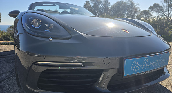 location-PORSCHE-Nice-roadstr